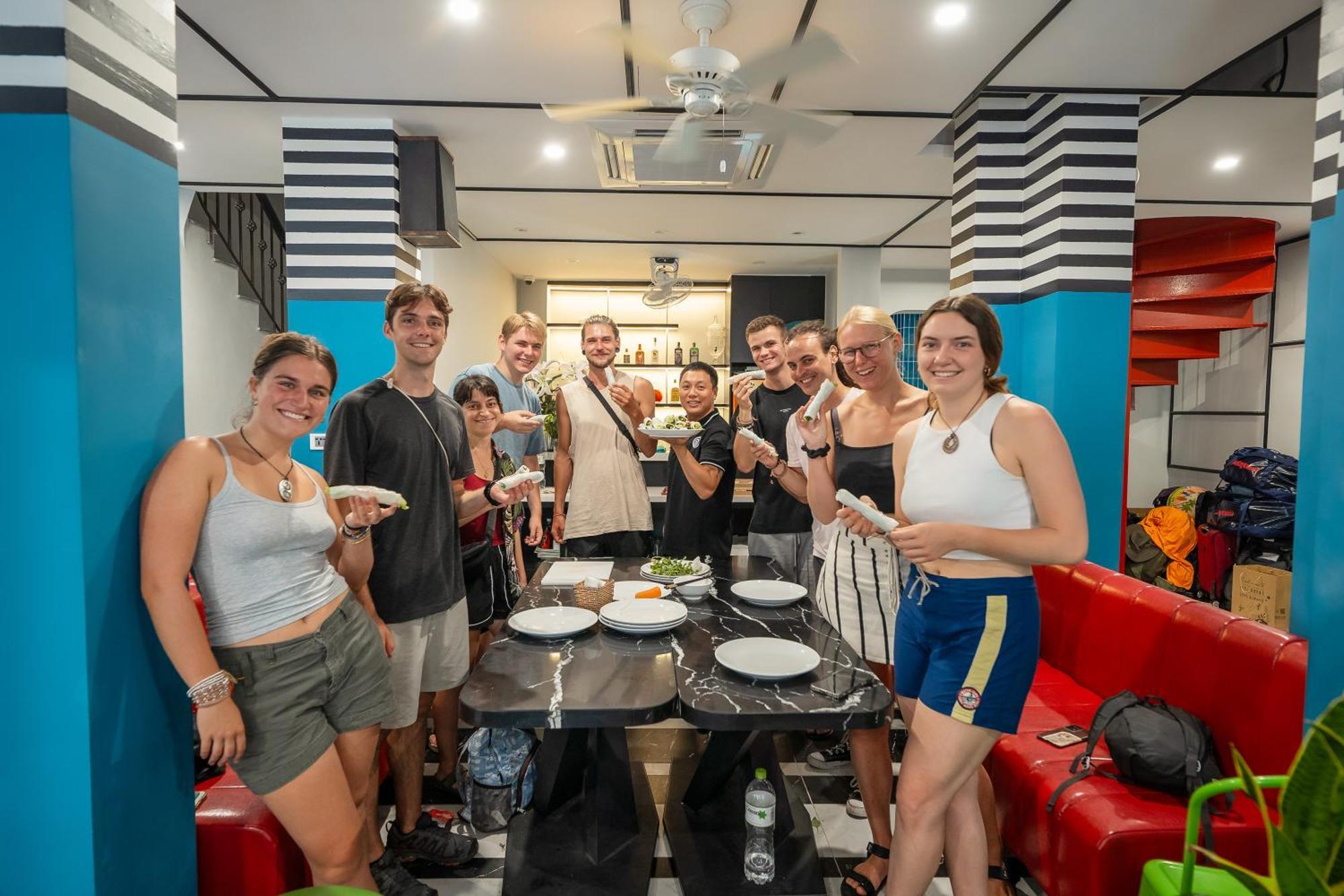 Old Quarter View Hanoi Hostel Екстер'єр фото